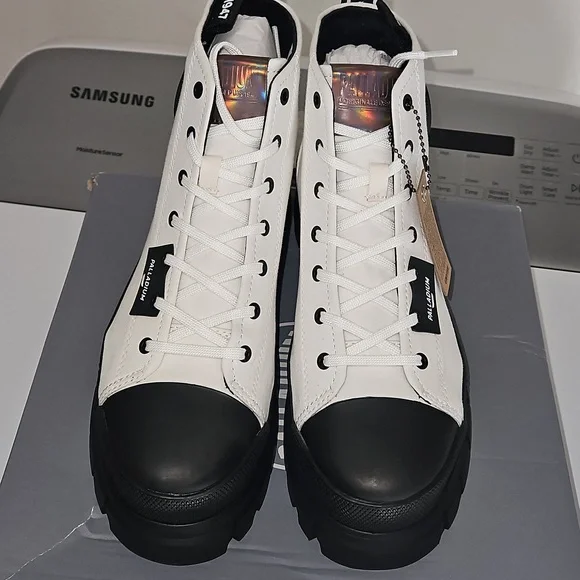 Palladium Revolt Hi TX Star White Platform Shoes, NEW! Size 10 - Picture 14 of 16